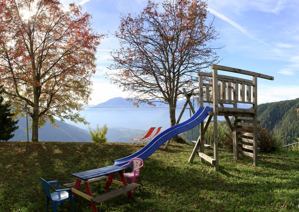 Pension Rastnerhof Luson Esterno foto